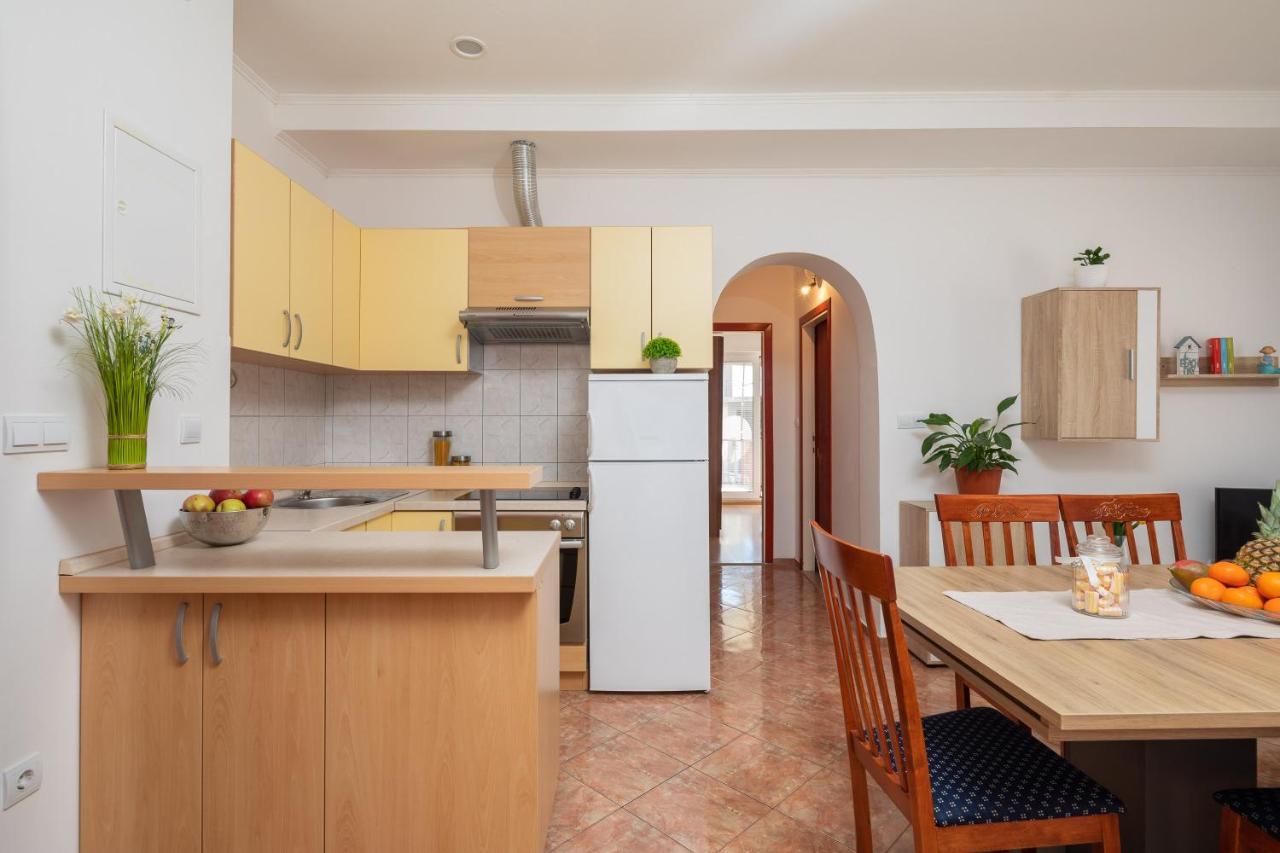 Blue Bliss Apartments Stanici Экстерьер фото